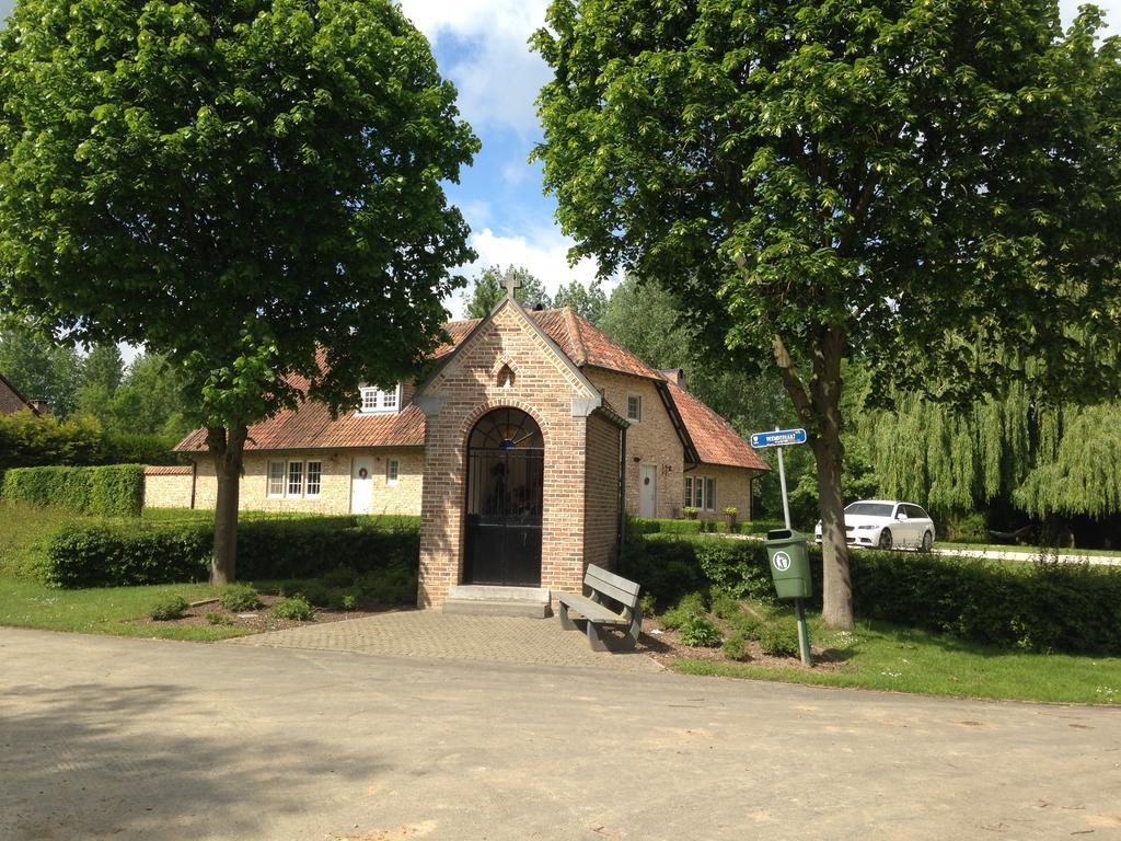B&B De Henehoeve Heks Exterior foto